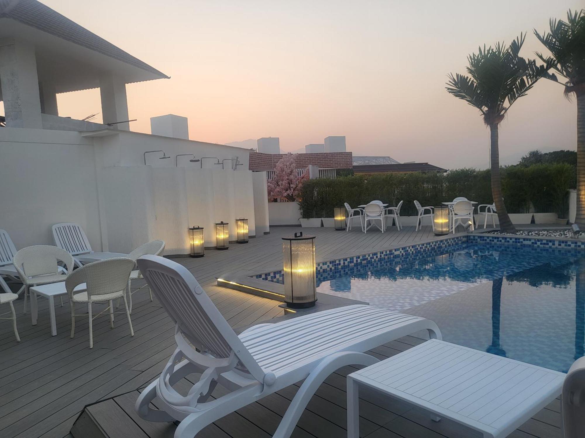 Square Hotel Катманду Екстер'єр фото