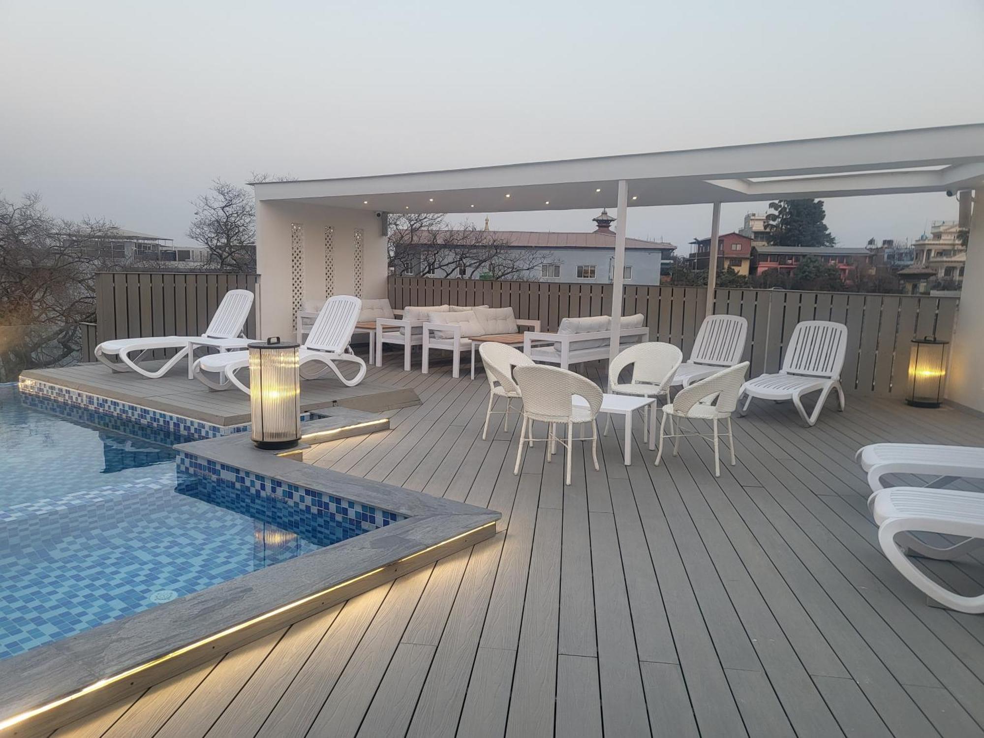 Square Hotel Катманду Екстер'єр фото